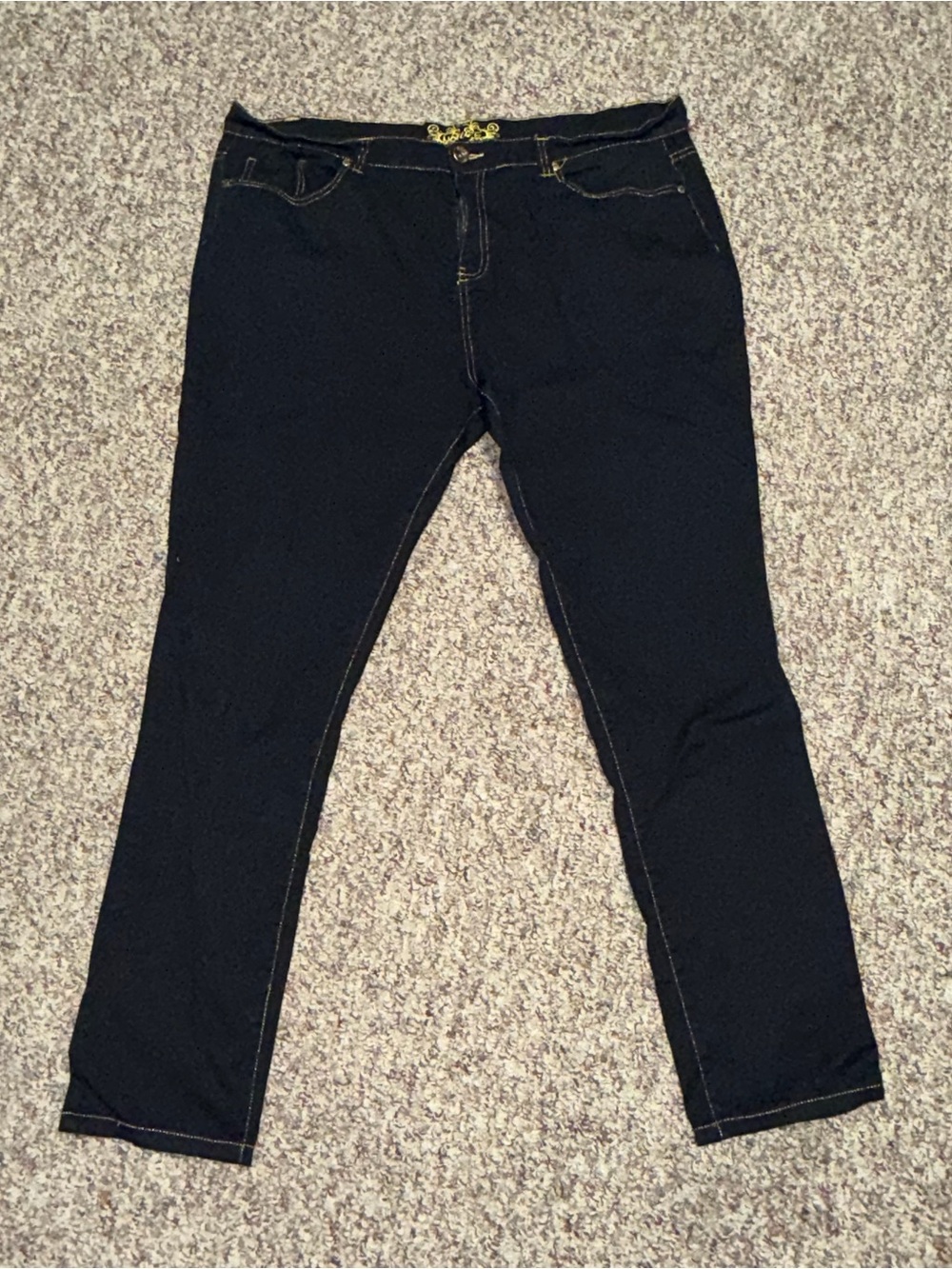 Women's plus size 20 No Fuze black skinny jeans gold stitching design pocket